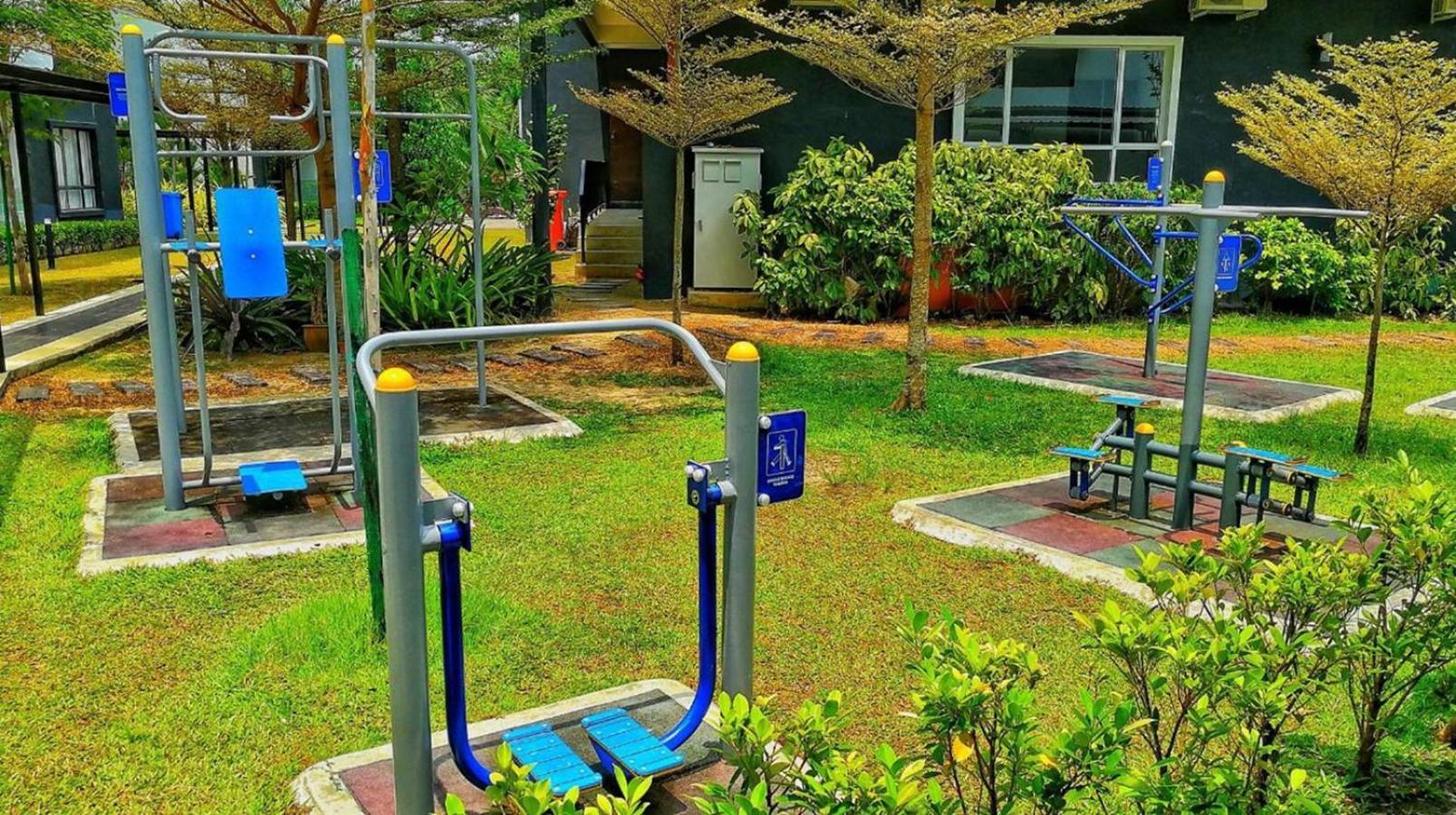 Ipoh Waterpark Manhattan Premium Suites By Iwh Suites Buitenkant foto